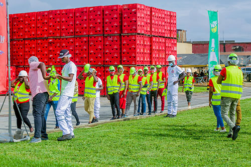 Visite d'usine des boissons sans alcool de SOLIBRA par les internautes