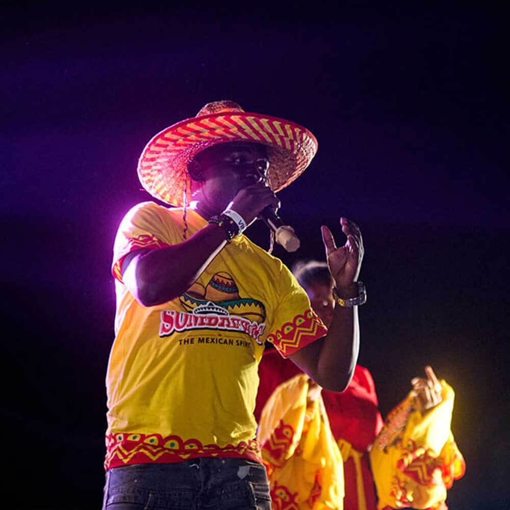 MOOD MEXICAIN À LA Z PARTY AVEC SOMBREROS