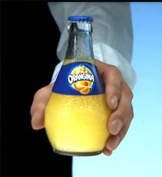 Orangina - Perfect serve