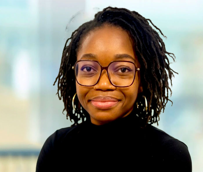 Mme Sonia EKOULE