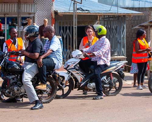 SOLIBRA mène une campagne de sensibilisation préventive sur la sécurité routière à Bouaflé.