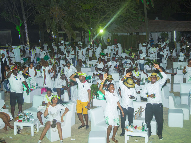 Soirée Beaufort Lager / La canette 50 cl était à l’honneur à “Beaufort Beach party”...