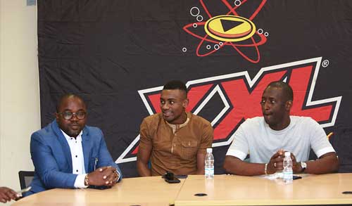 Partenariat / Salomon Kalou et la Fondation Kalou visitent Solibra