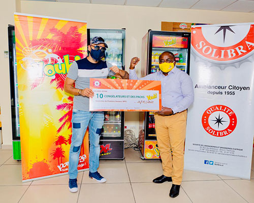 SOLIBRA offre 10 congélateurs et des boissons à BPS pour la création d’AGR