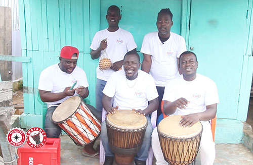 « LES COMPLICES », VAINQUEUR DU CONCOURS WÔYÔ AMBIANCE FACILE.